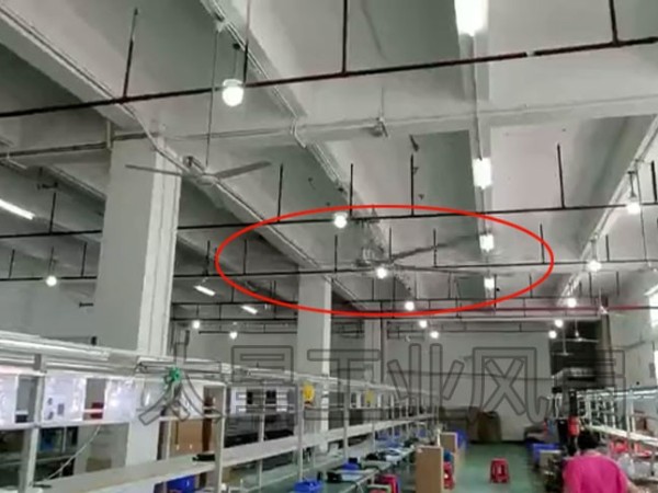 高大廠房車間通風降溫，現(xiàn)在流行這樣裝，太實用了